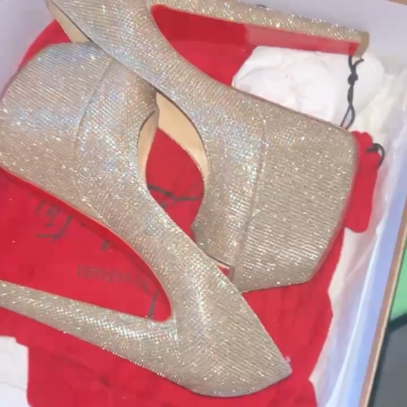 christian louboutin heels - Picture 1 of 3